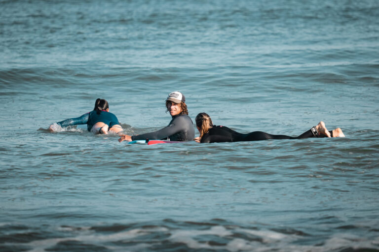 Club de surf à Hossegor proposé toute l'année par Surf Guides Hossegor