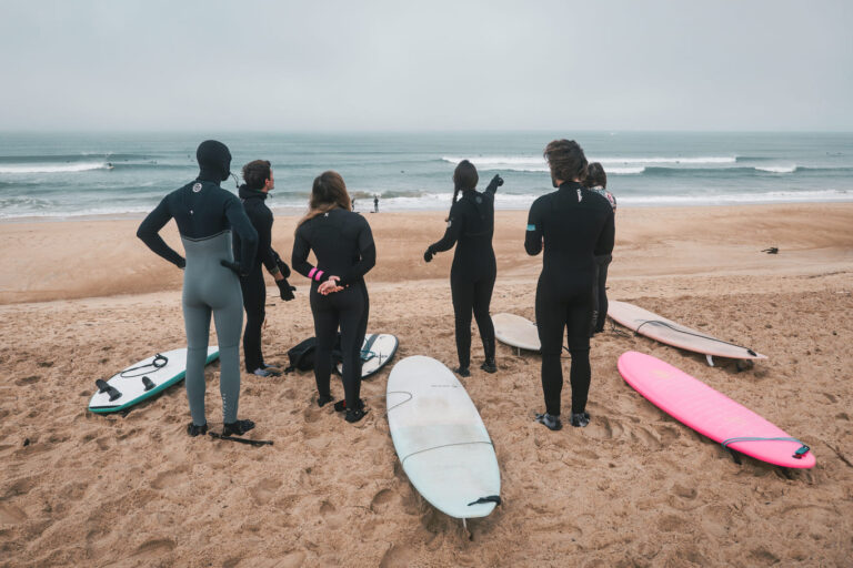 Cours de surf collectif à Hossegor par Surf Guides Hossegor